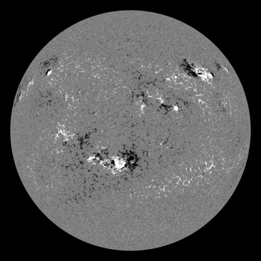 Solar Magnetic Fields