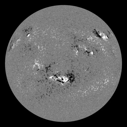 Solar Magnetic Fields