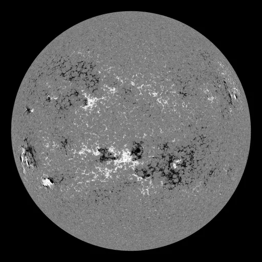 Solar Magnetic Fields
