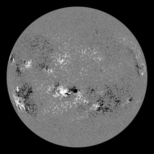 Solar Magnetic Fields