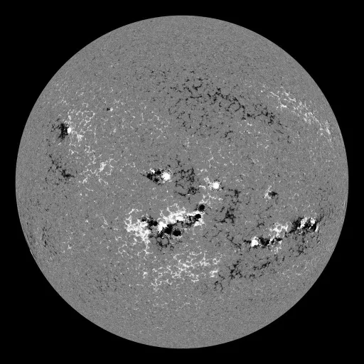 Solar Magnetic Fields