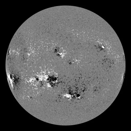 Solar Magnetic Fields