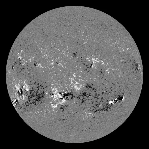 Solar Magnetic Fields
