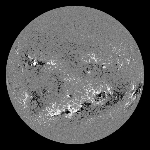 Solar Magnetic Fields