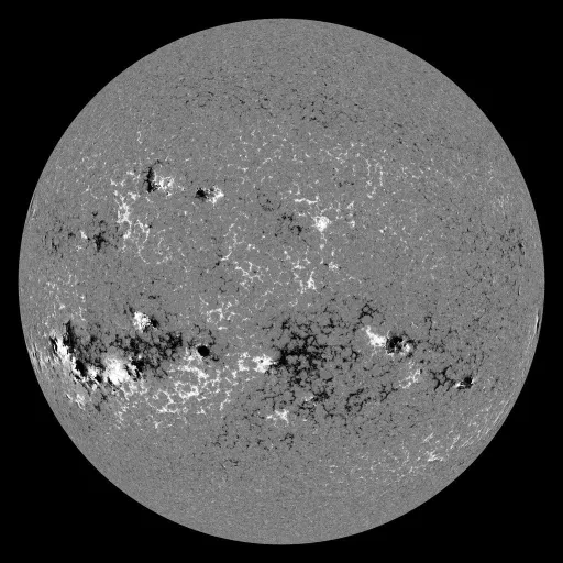 Solar Magnetic Fields