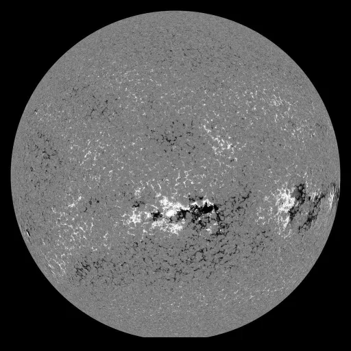 Solar Magnetic Fields