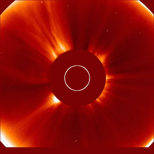 Ближняя корона Солнца