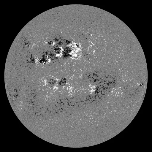 Solar Magnetic Fields