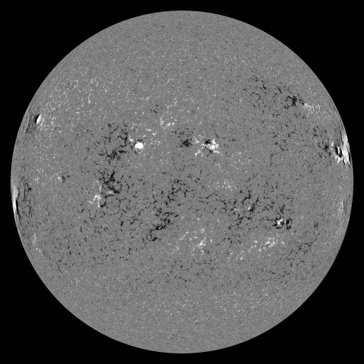 Solar Magnetic Fields