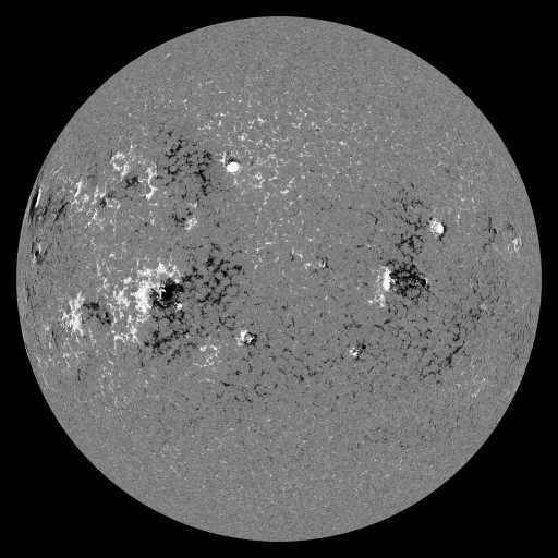 Solar Magnetic Fields