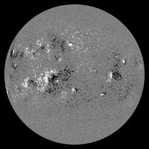 Solar Magnetic Fields