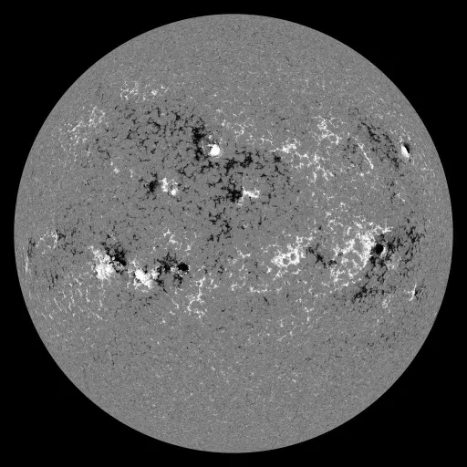 Solar Magnetic Fields