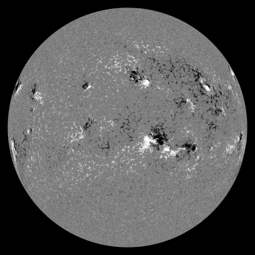 Solar Magnetic Fields