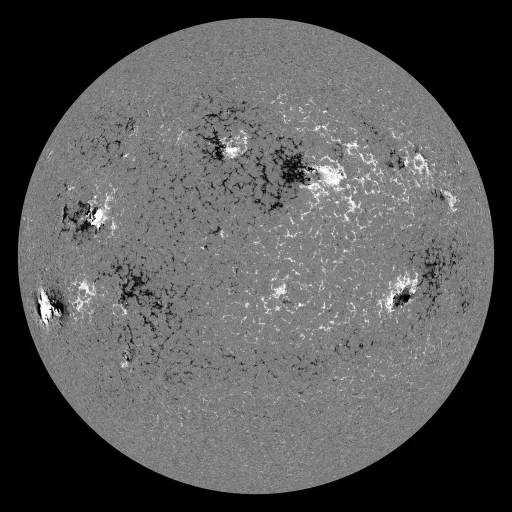 Solar Magnetic Fields