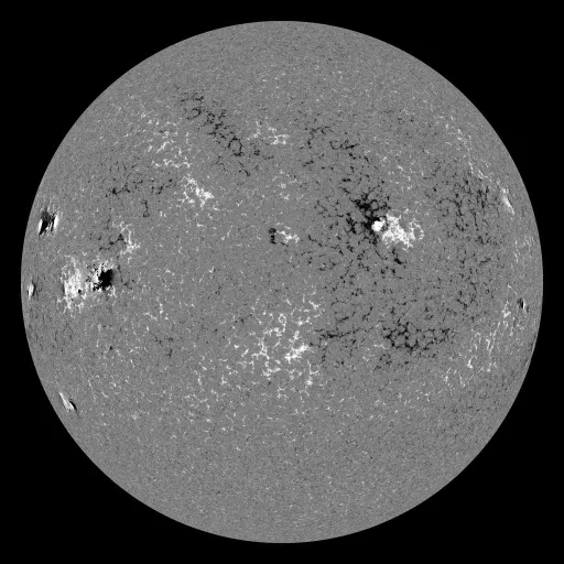 Solar Magnetic Fields