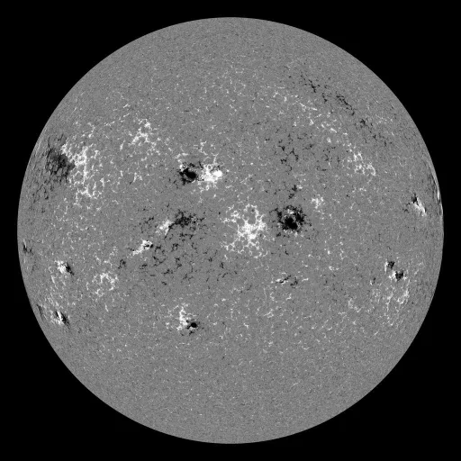 Solar Magnetic Fields