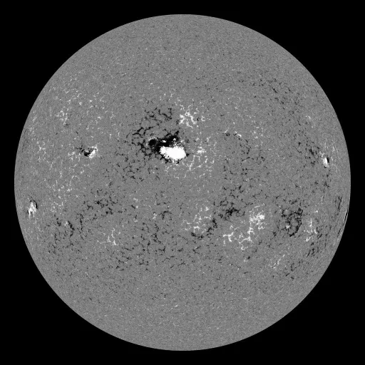 Solar Magnetic Fields