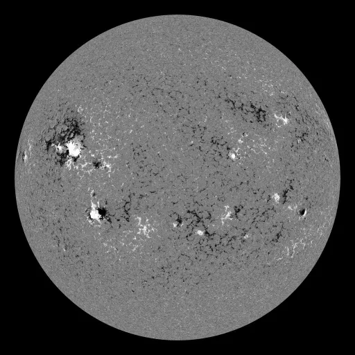 Solar Magnetic Fields
