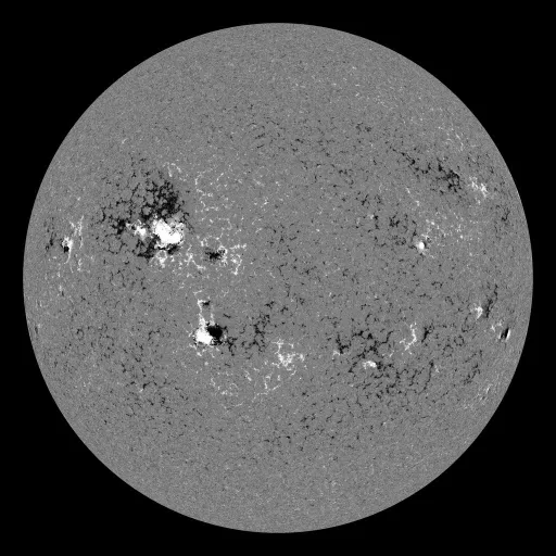 Solar Magnetic Fields