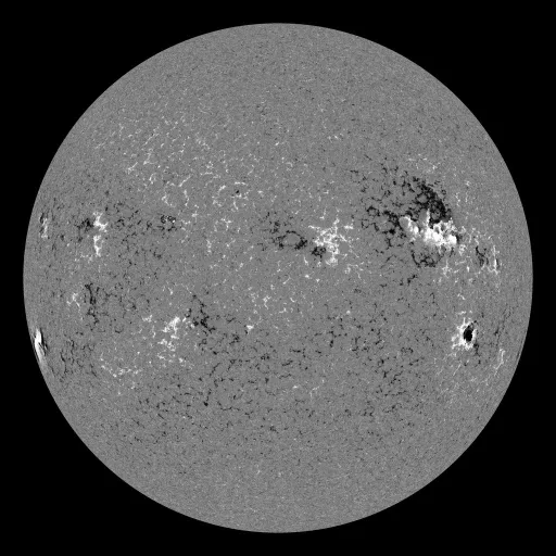 Solar Magnetic Fields