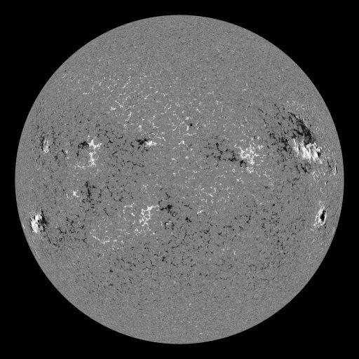 Solar Magnetic Fields