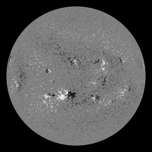 Solar Magnetic Fields