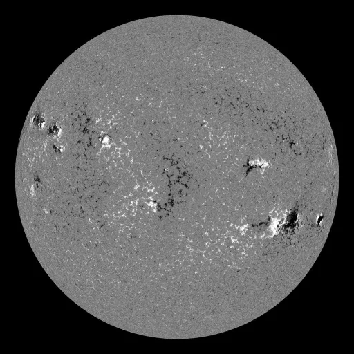 Solar Magnetic Fields