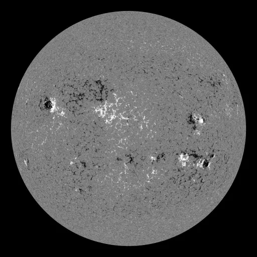 Solar Magnetic Fields