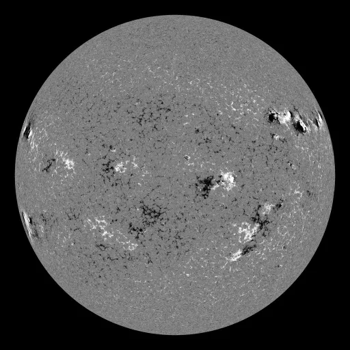 Solar Magnetic Fields
