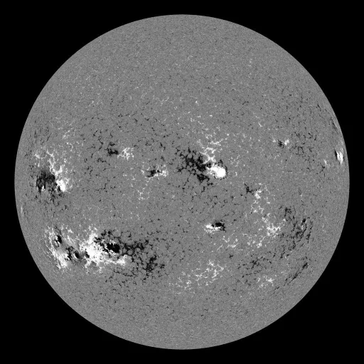 Solar Magnetic Fields