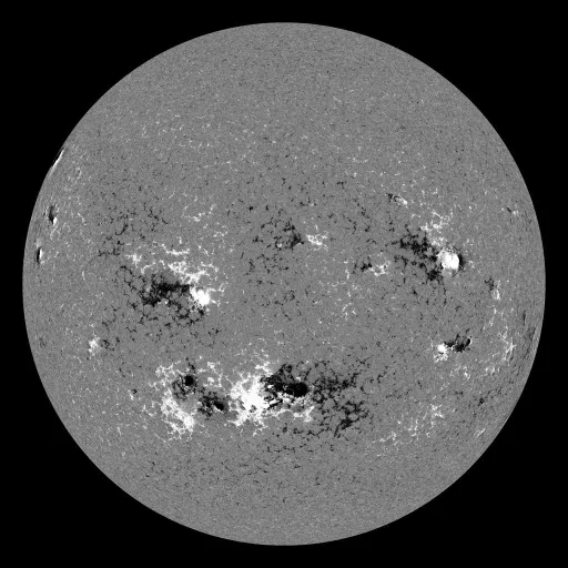 Solar Magnetic Fields