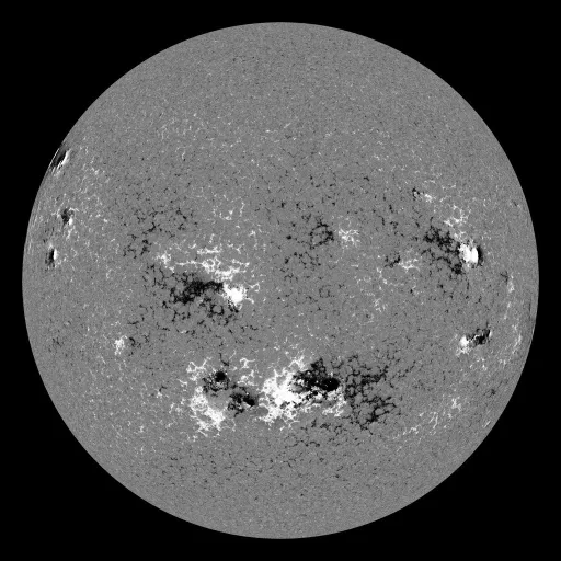 Solar Magnetic Fields