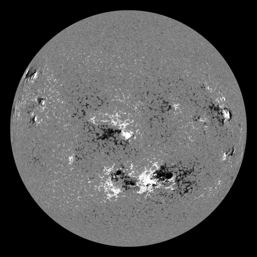 Solar Magnetic Fields