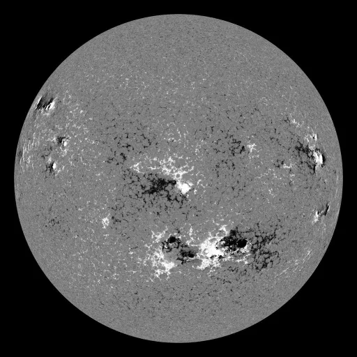 Solar Magnetic Fields