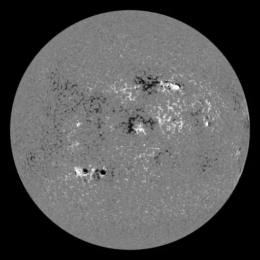 Solar Magnetic Fields