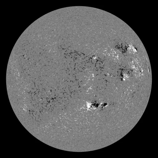 Solar Magnetic Fields
