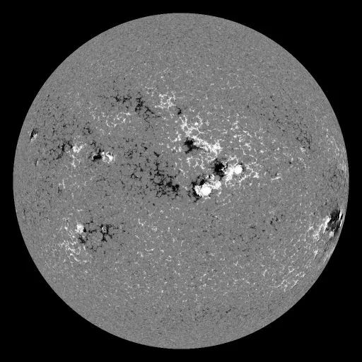 Solar Magnetic Fields