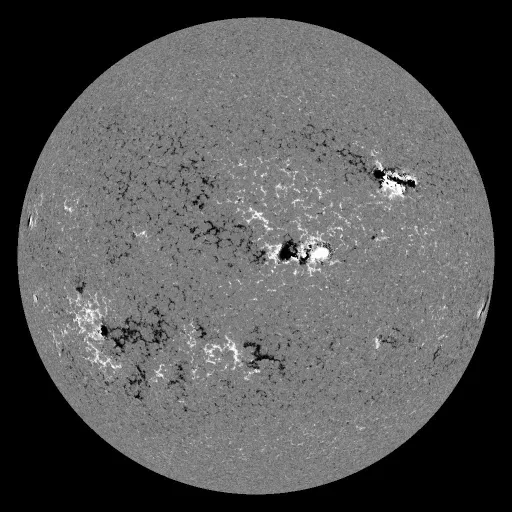 Solar Magnetic Fields