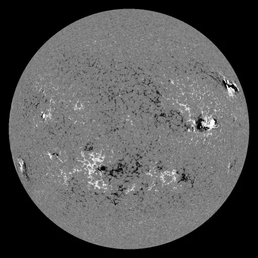 Solar Magnetic Fields