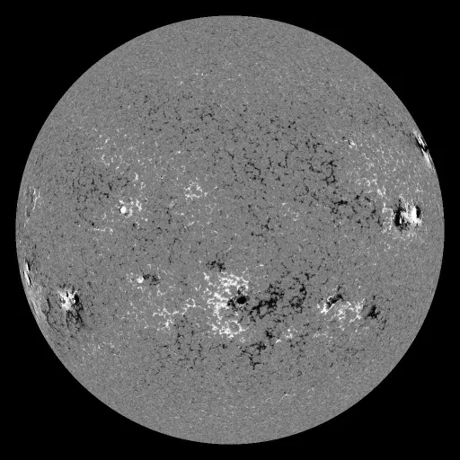 Solar Magnetic Fields