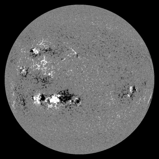 Solar Magnetic Fields