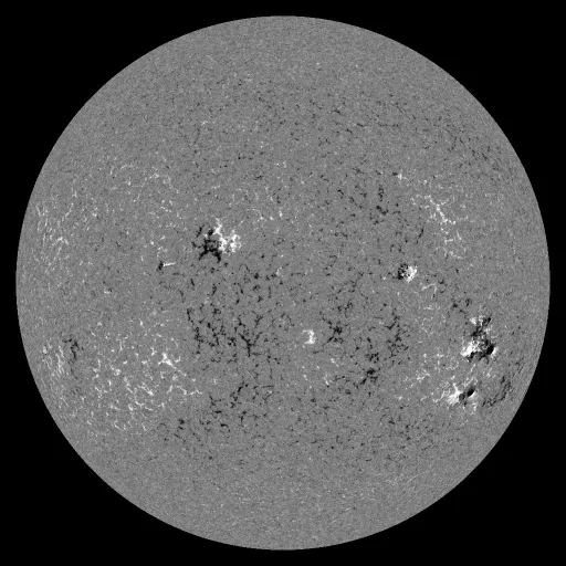 Solar Magnetic Fields