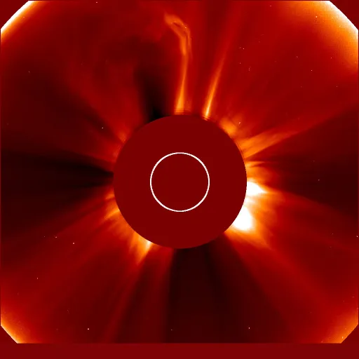 Ближняя корона Солнца