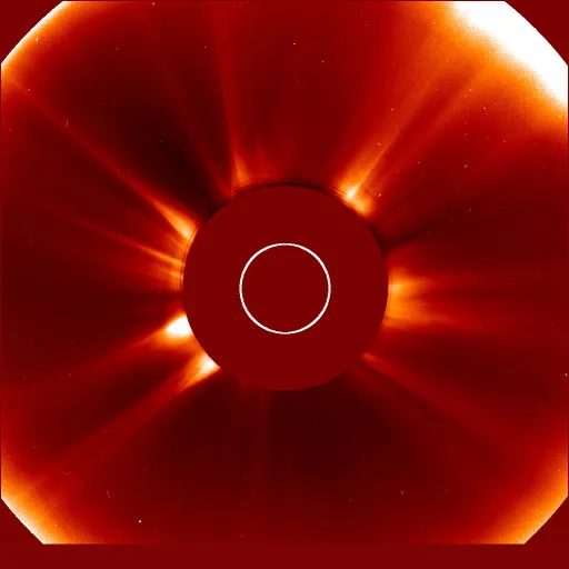 Ближняя корона Солнца