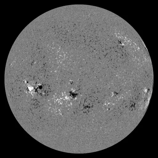 Solar Magnetic Fields