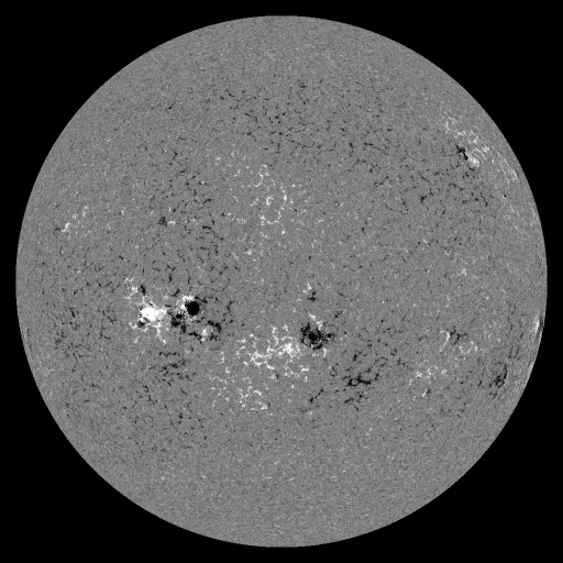 Solar Magnetic Fields