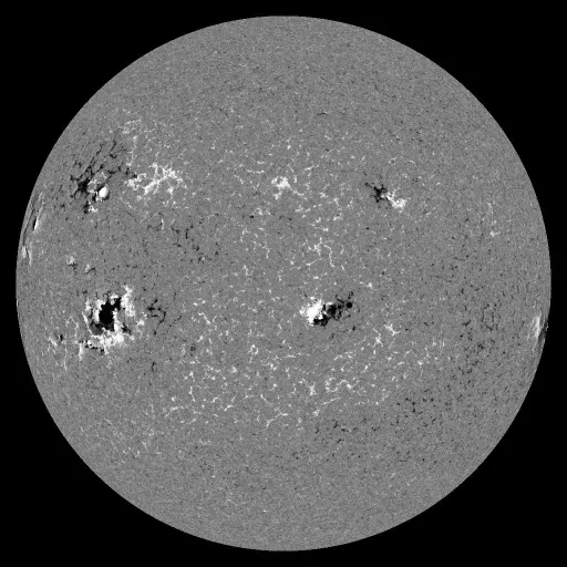 Solar Magnetic Fields