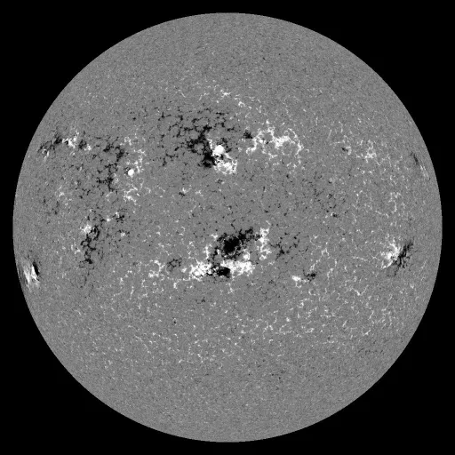Solar Magnetic Fields