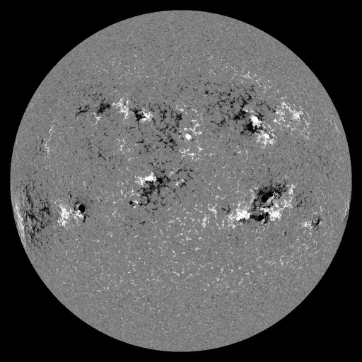Solar Magnetic Fields