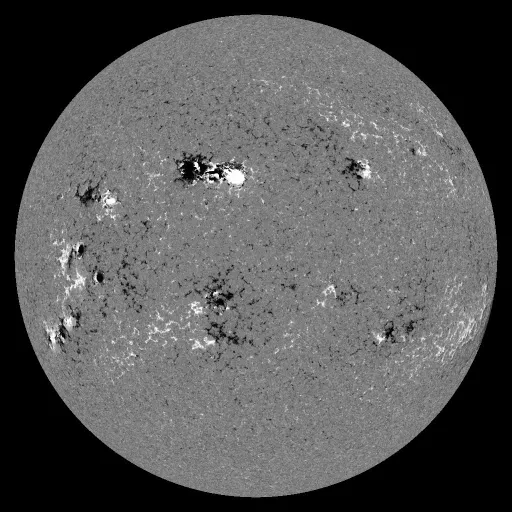 Solar Magnetic Fields